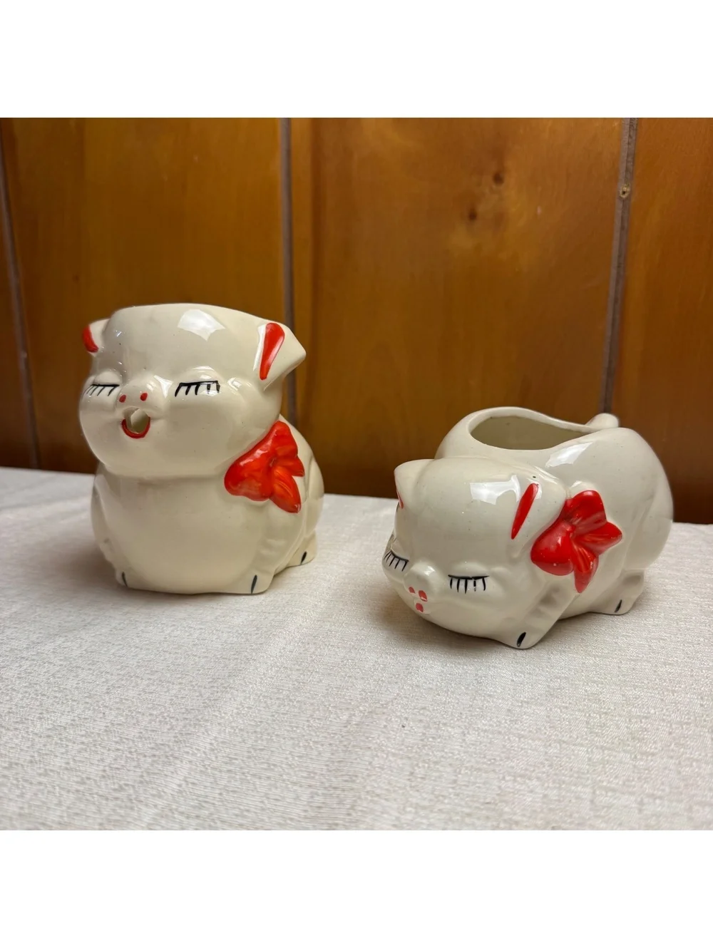 Vintage Ceramic Pig Creamer & Sugar Bowl Set Red Bow Retro Farmhouse Kitchen